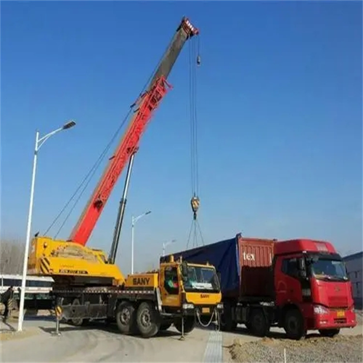 三河吊车出租吊装大件的时候的注意事项